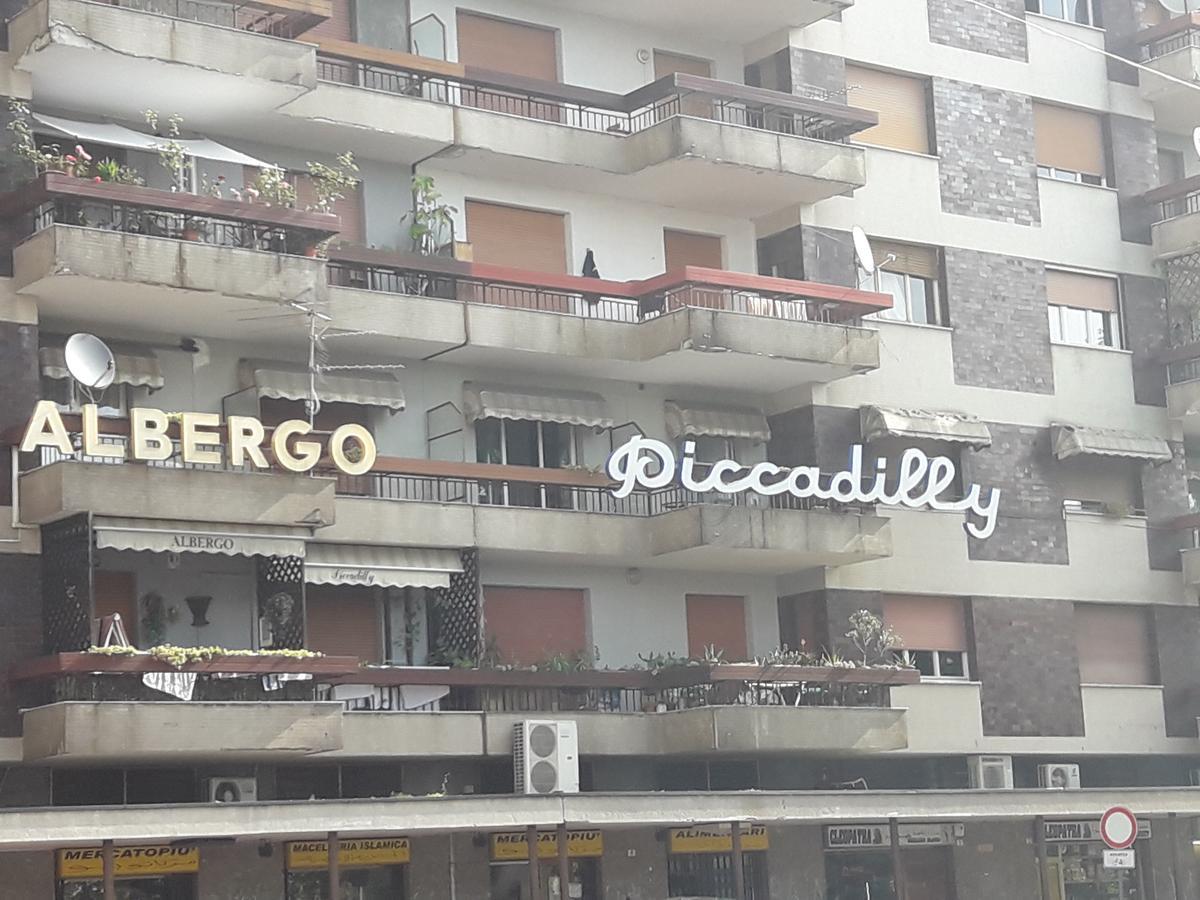 Albergo Piccadilly Medolago Exterior photo